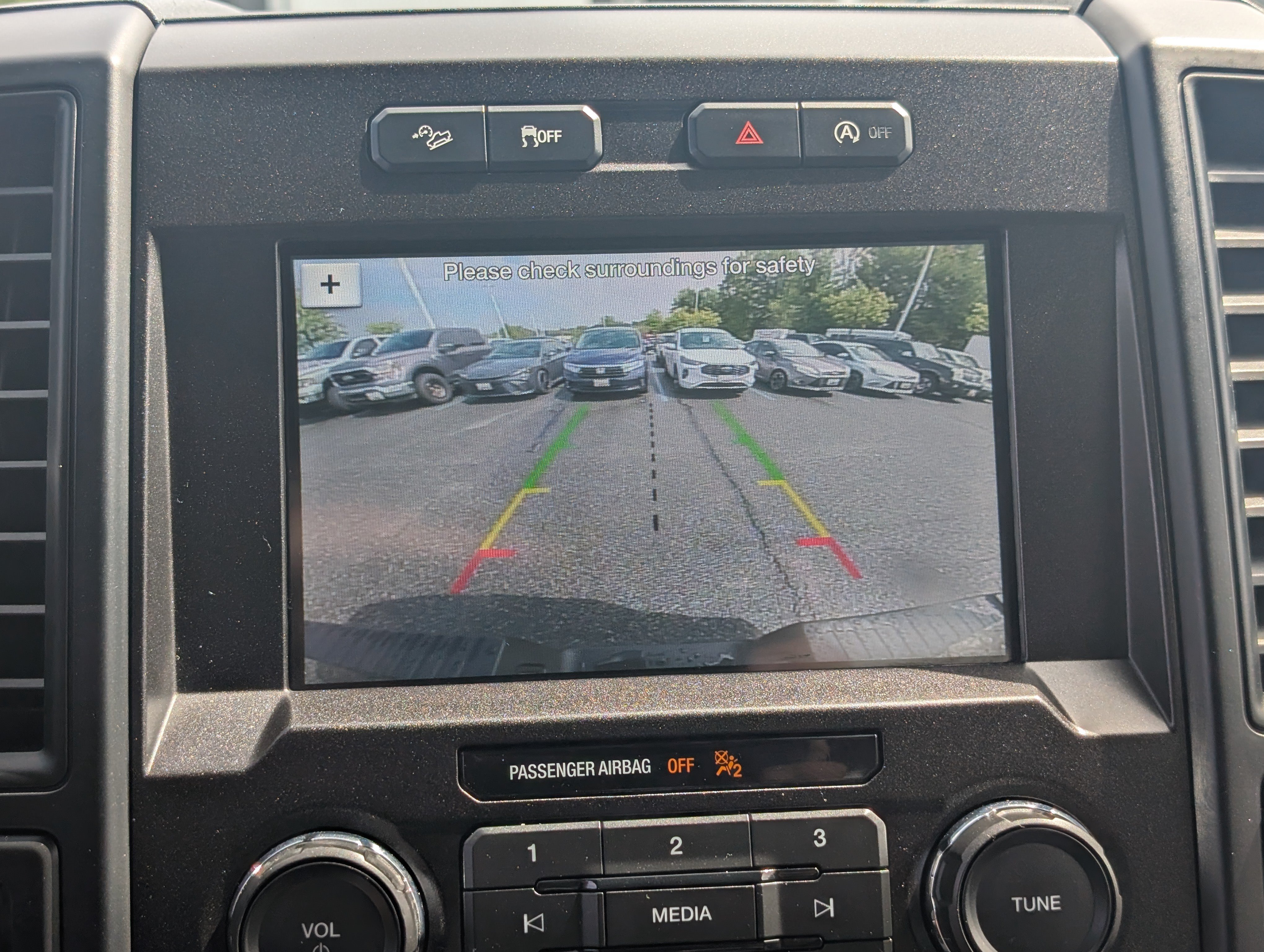 Certified 2018 Ford F150 XL w/ Equipment Group 101A Mid AWD/4WD image 24