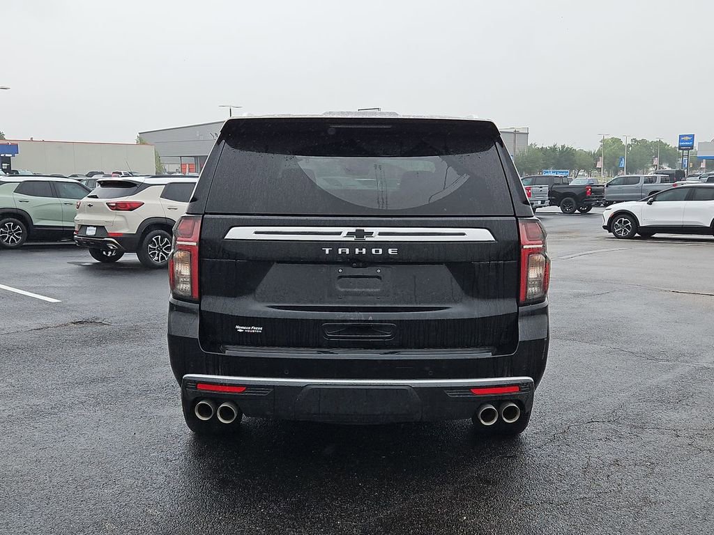 Used 2024 Chevrolet Tahoe High Country RWD image 5