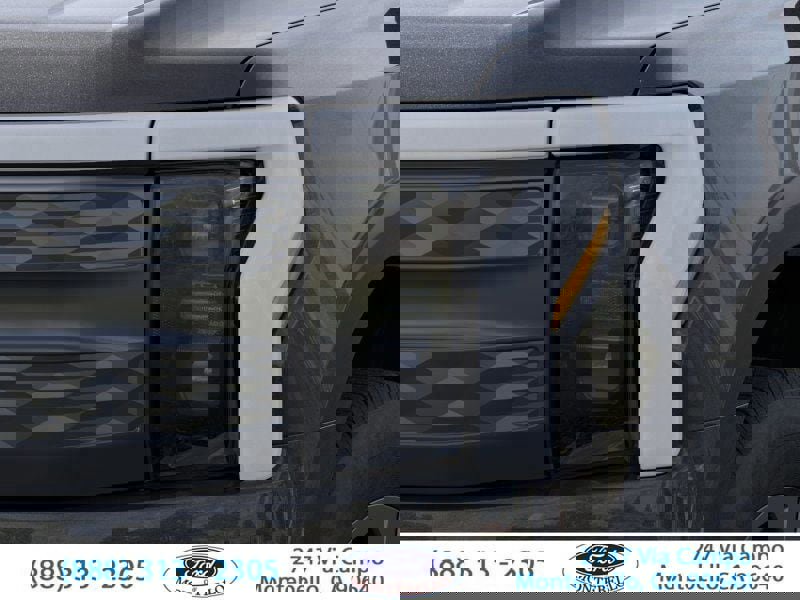 New 2025 Ford F150 Lightning Lariat image 19