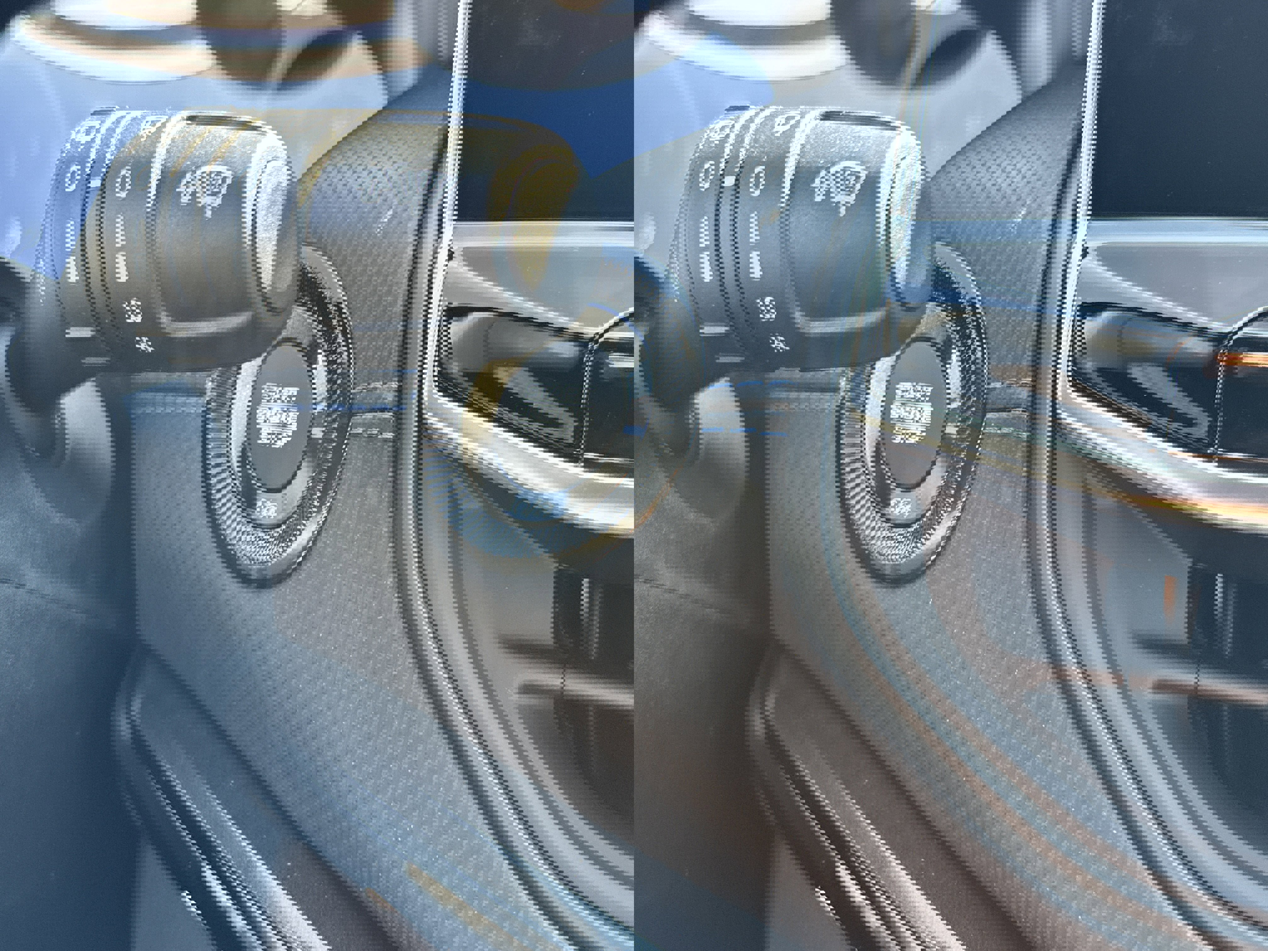 New 2025 Jeep Compass Limited w/ Sun & Sound Group image 16