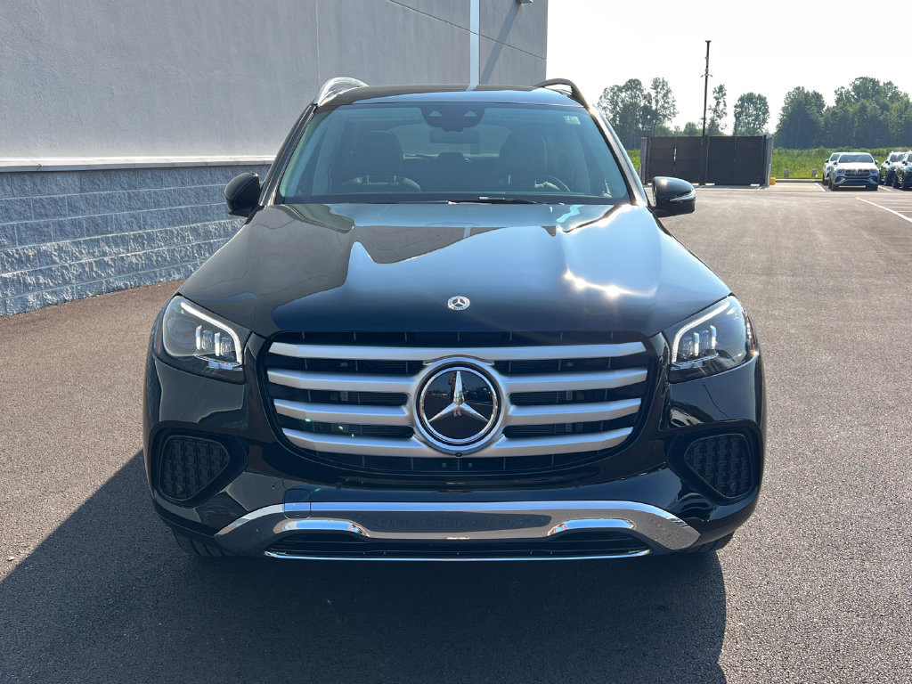New 2026 Mercedes-Benz GLS 450 4MATIC image 3