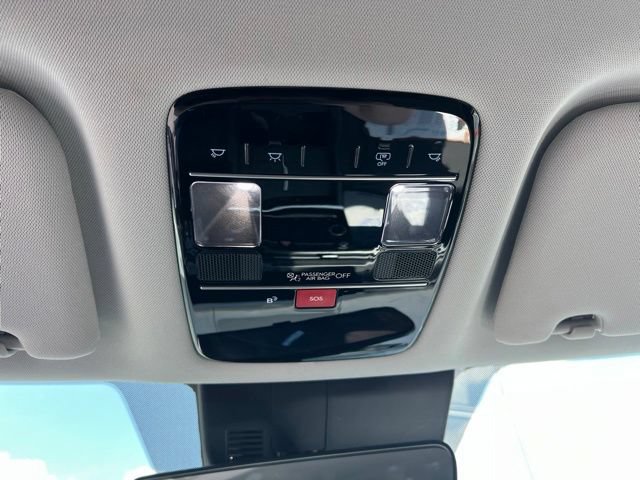 Used 2026 Hyundai Santa Fe SEL FWD image 23