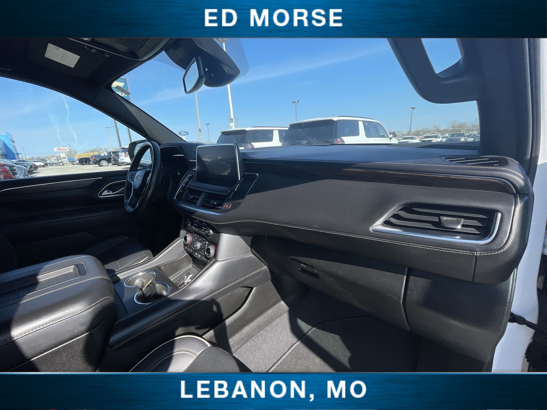 Used 2023 Chevrolet Suburban Premier image 29