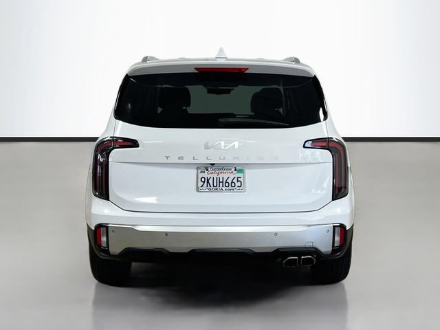 Certified 2024 Kia Telluride EX w/ EX Captain's Chair Package FWD image 6