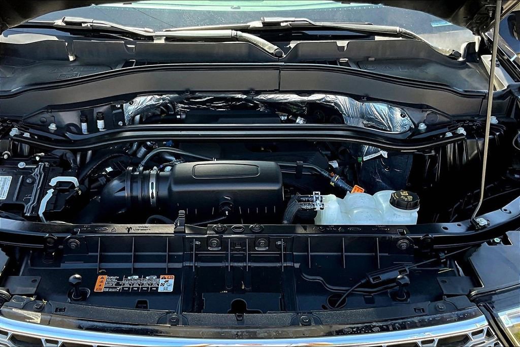 Used 2020 Ford Explorer Limited w/ Class III Trailer Tow Package image 33