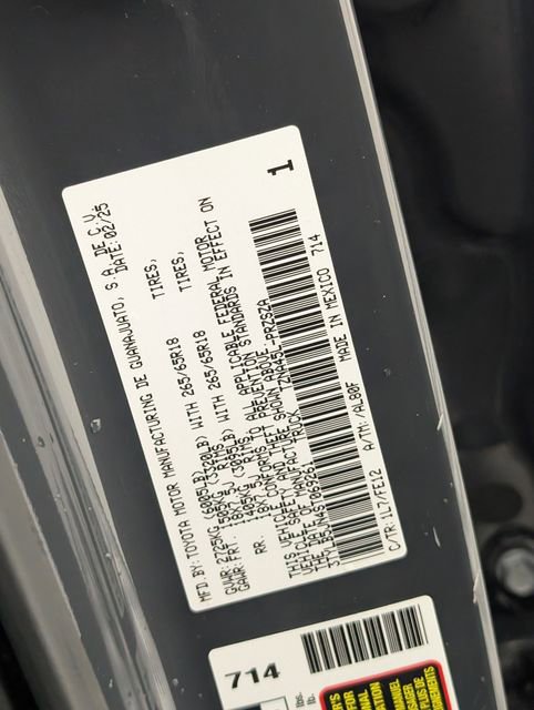 Used 2025 Toyota Tacoma TRD Sport image 36