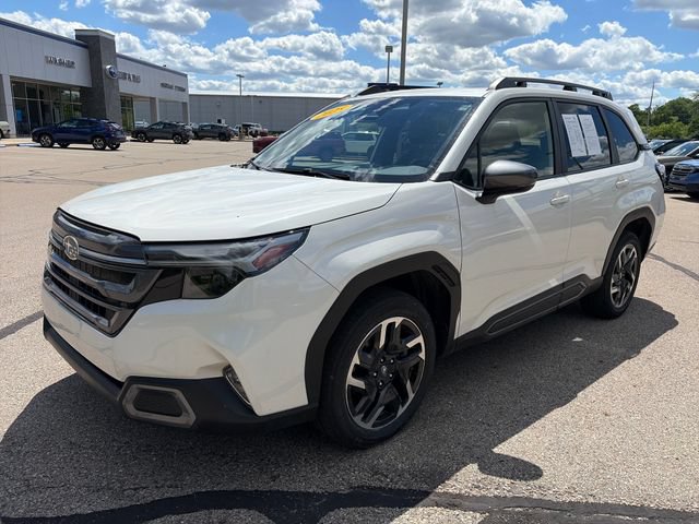 Used 2025 Subaru Forester Limited w/ Popular Package #2 AWD/4WD image 3