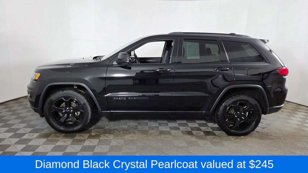 Used 2020 Jeep Grand Cherokee Laredo AWD/4WD image 5