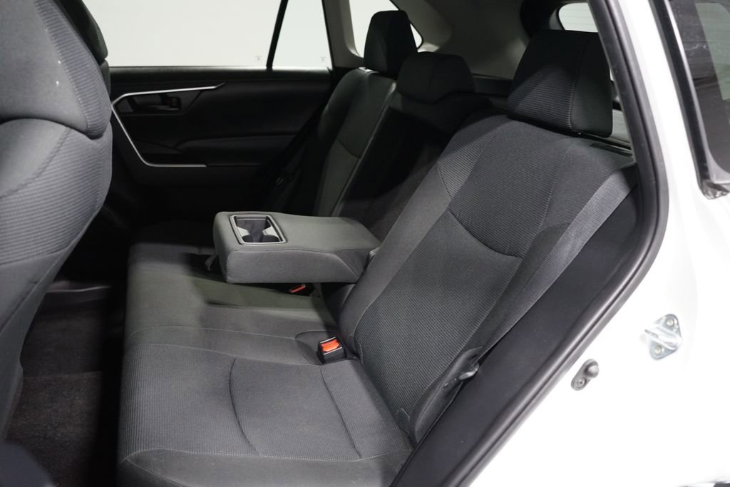 Certified 2024 Toyota RAV4 LE image 28