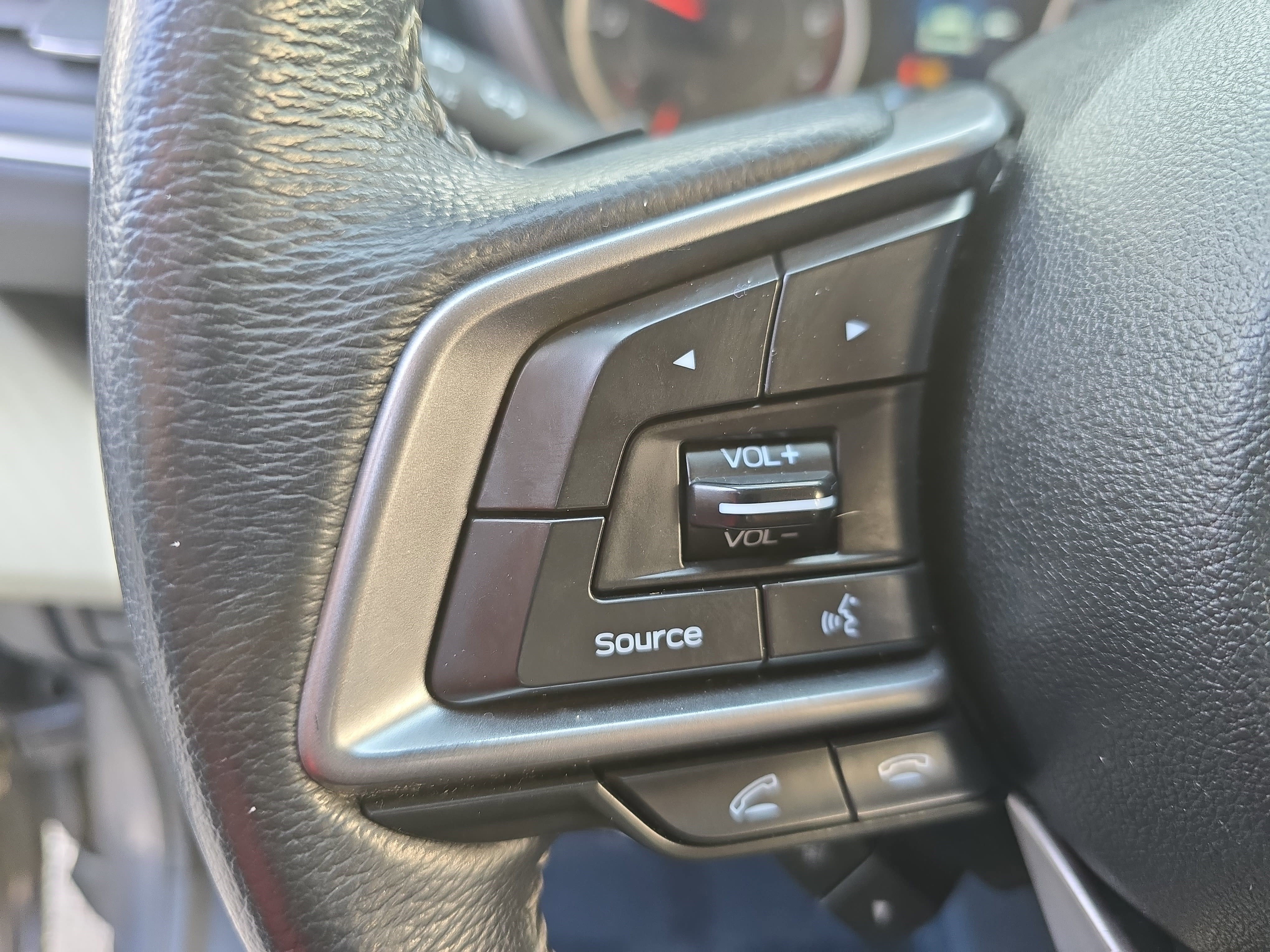 Used 2020 Subaru Ascent Premium w/ Convenience Package image 19