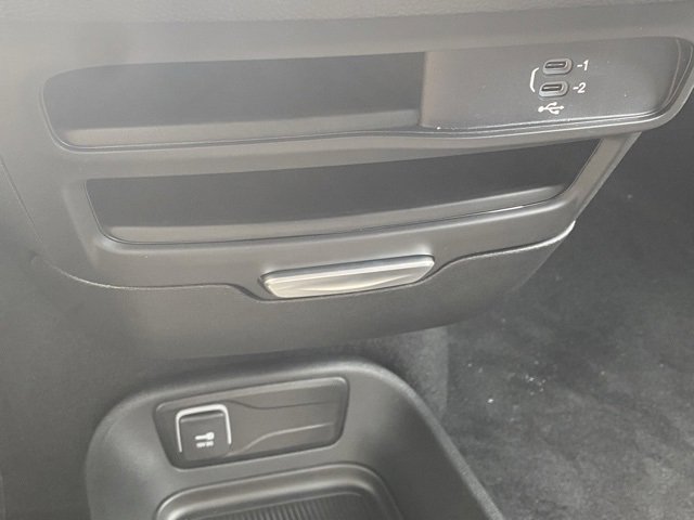 New 2026 Chrysler Voyager LX image 24