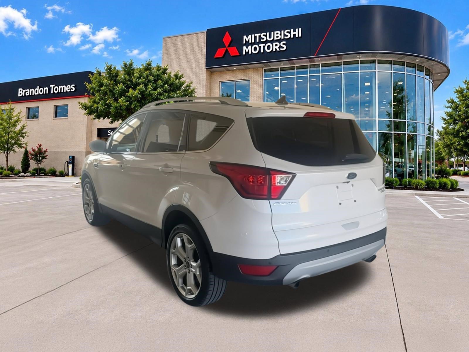 Used 2019 Ford Escape Titanium FWD image 7