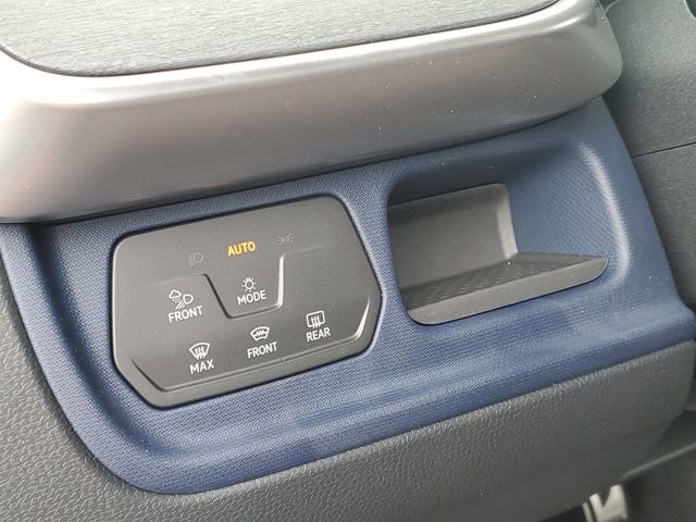 New 2025 Volkswagen ID. Buzz Pro S Plus image 14