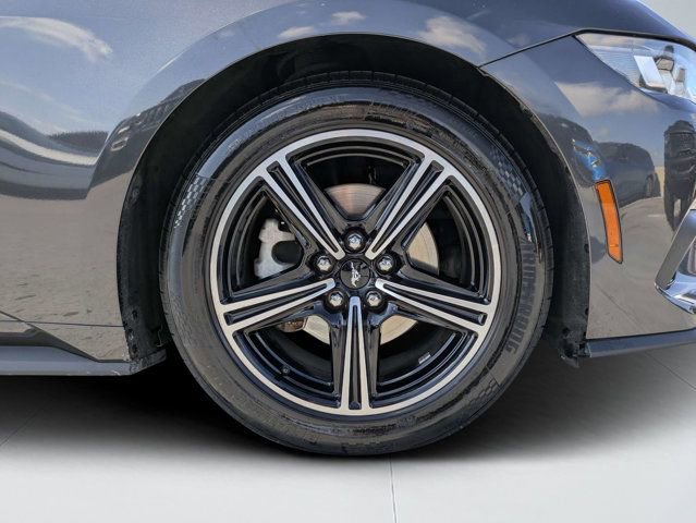 Used 2024 Ford Mustang Premium RWD image 15