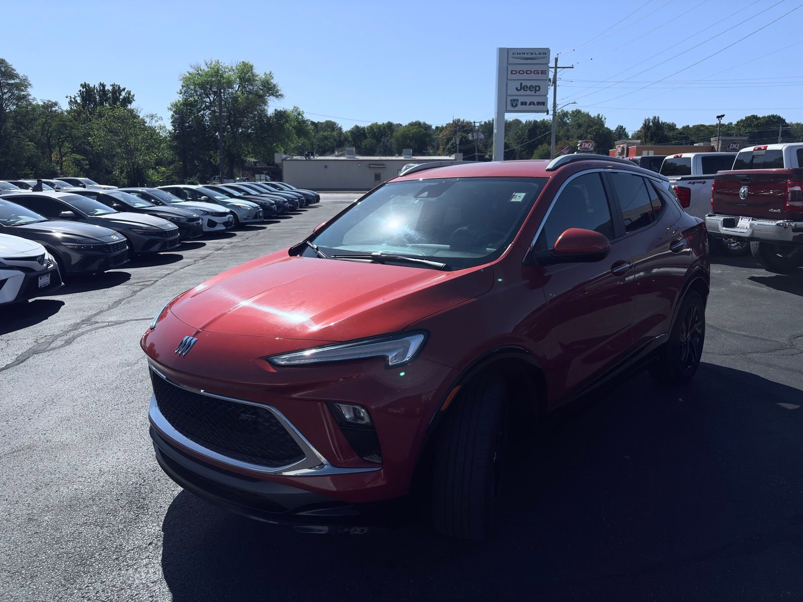 Used 2024 Buick Encore GX Sport Touring w/ Comfort Package image 2
