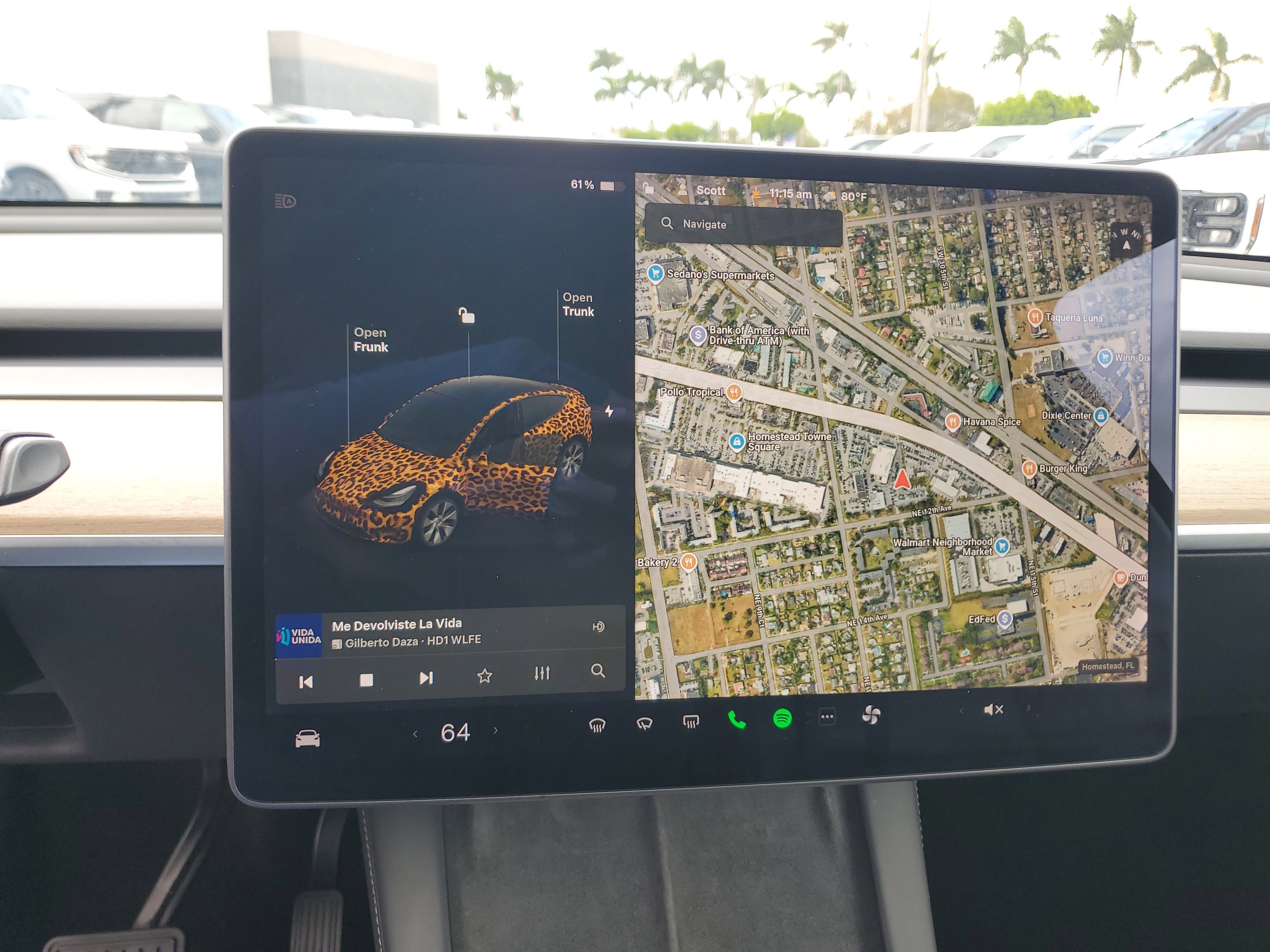 Used 2021 Tesla Model Y Long Range image 10