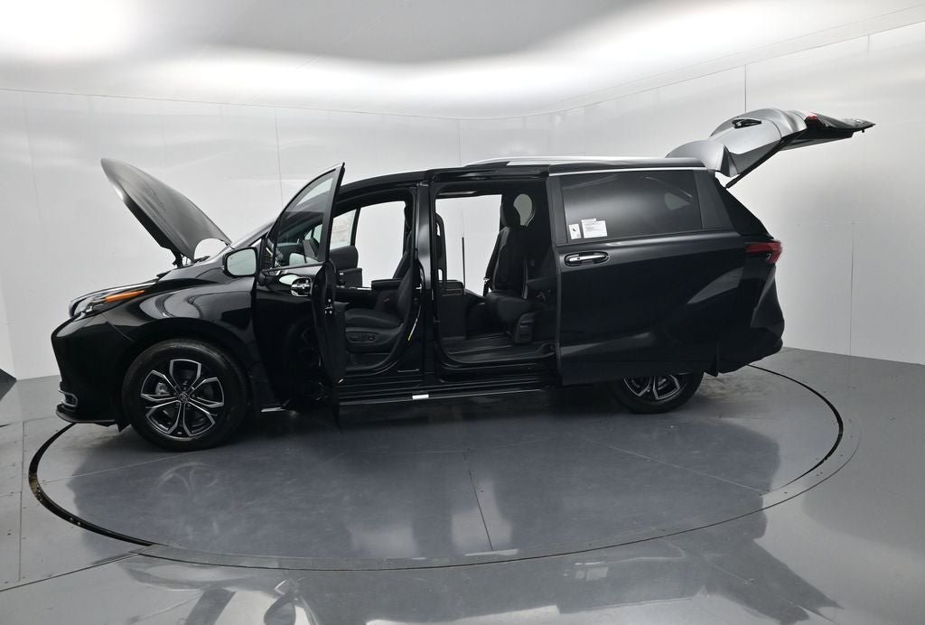 New 2026 Toyota Sienna Platinum AWD/4WD image 78
