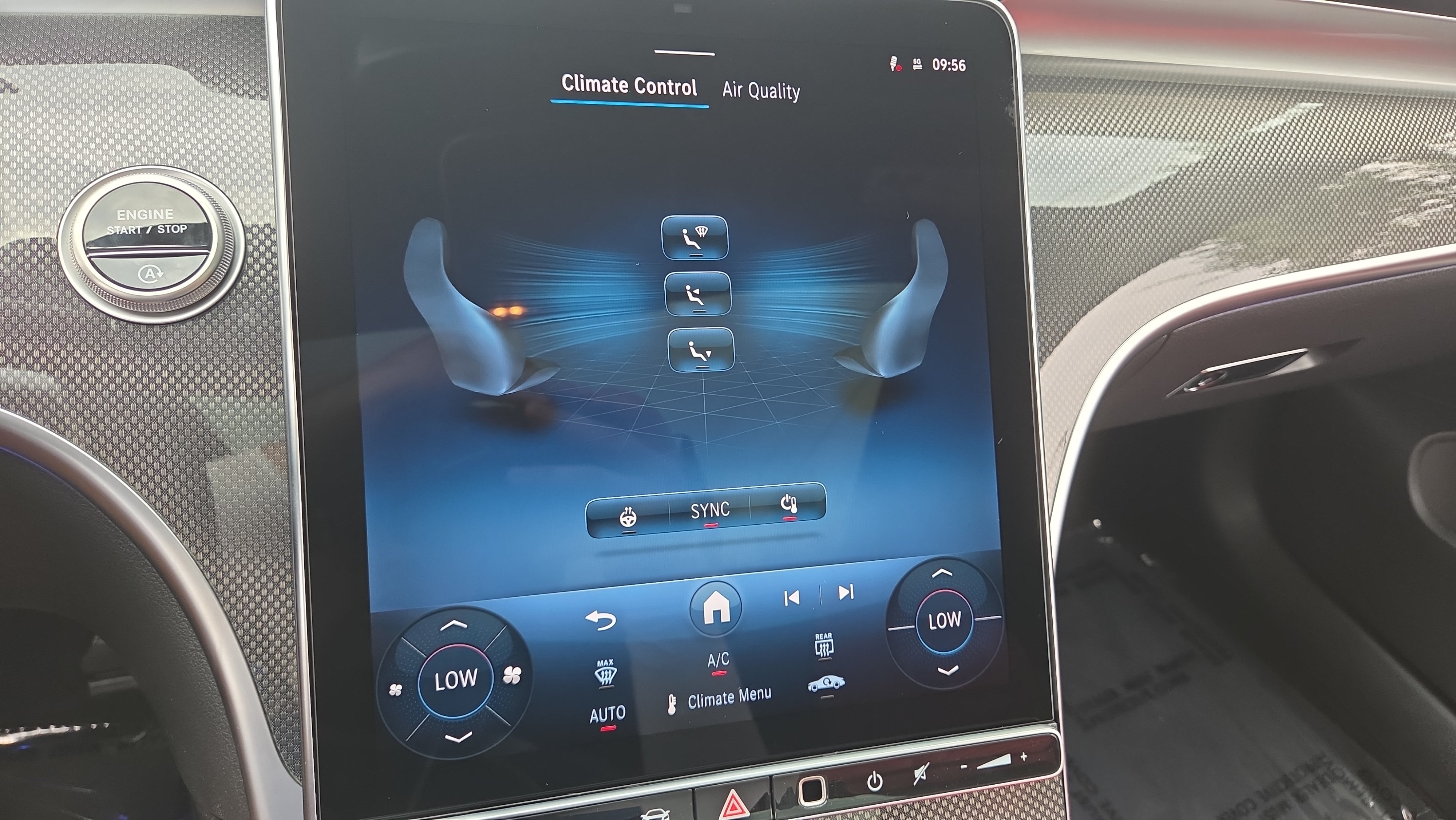 New 2026 Mercedes-Benz CLE 300 4MATIC Coupe image 28