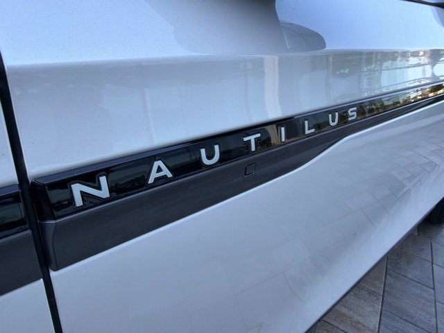 New 2026 Lincoln Nautilus Premier w/ Equipment Group 102A AWD/4WD image 8