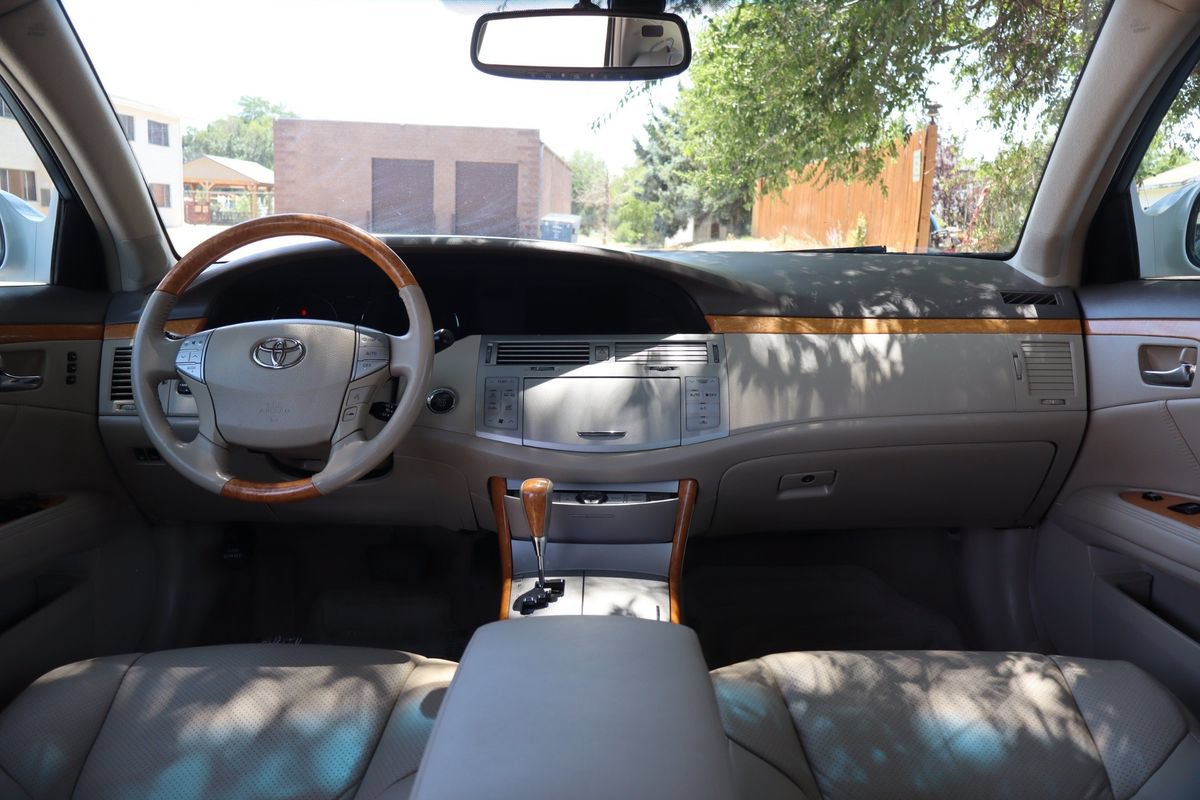 Used 2007 Toyota Avalon XL FWD image 16