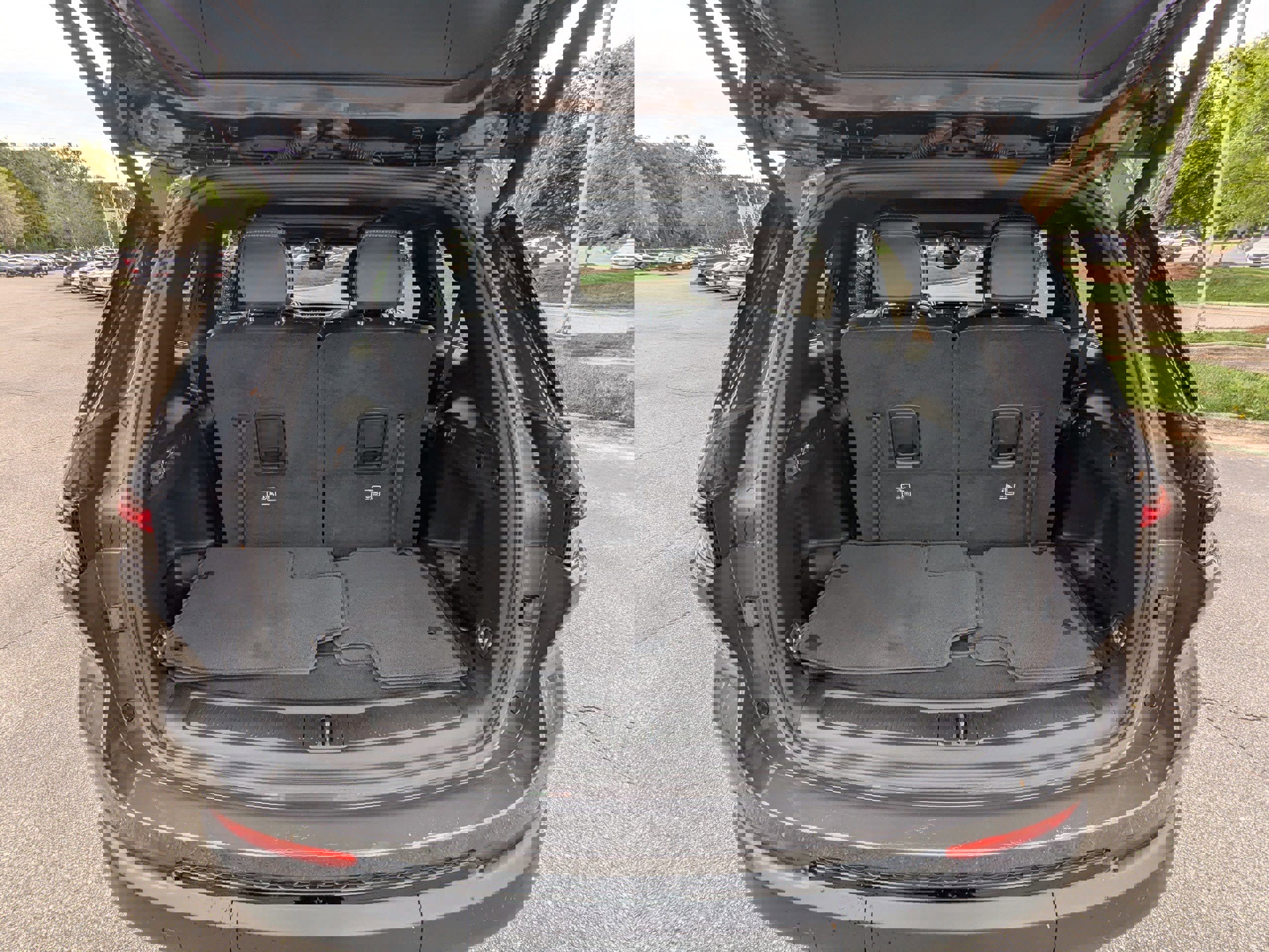 Certified 2023 Jeep Grand Cherokee L Laredo image 17