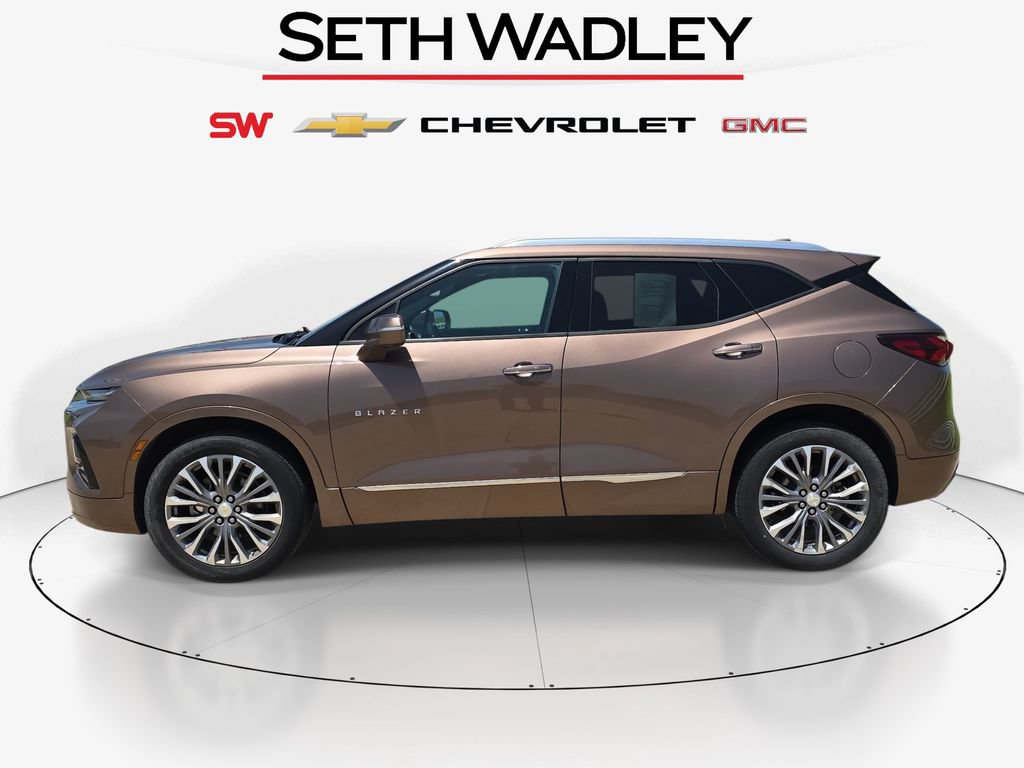 Used 2019 Chevrolet Blazer Premier w/ Driver Confidence II Package AWD/4WD image 4