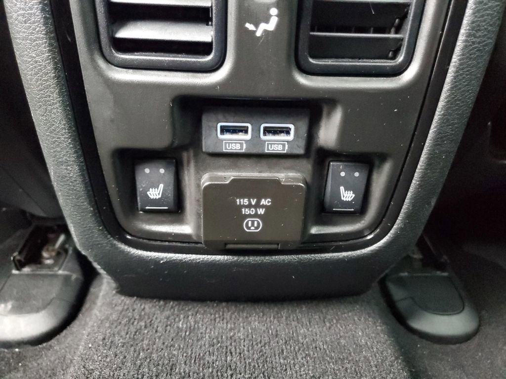 Used 2025 Dodge Durango GT image 30