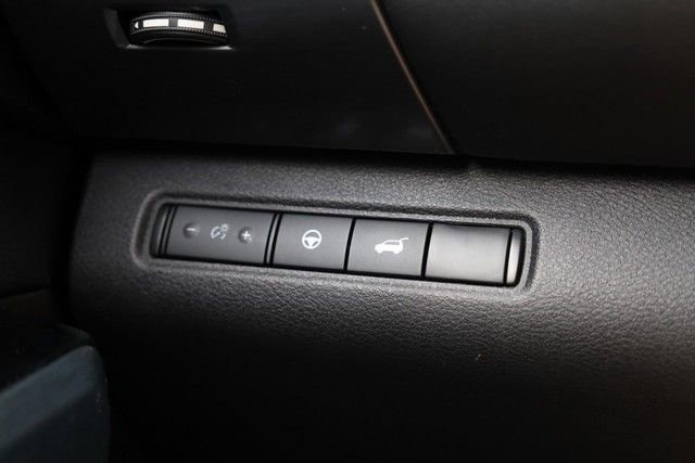 Certified 2024 Nissan Pathfinder SL image 21