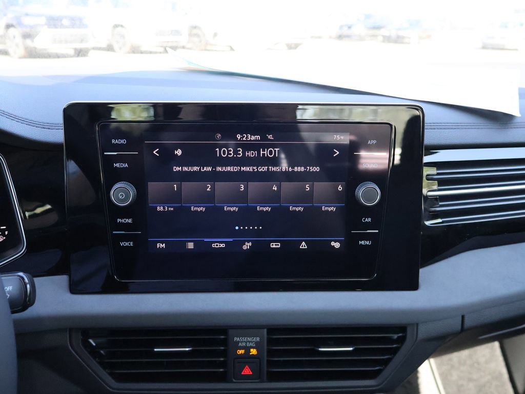 New 2026 Volkswagen Jetta SE FWD image 22