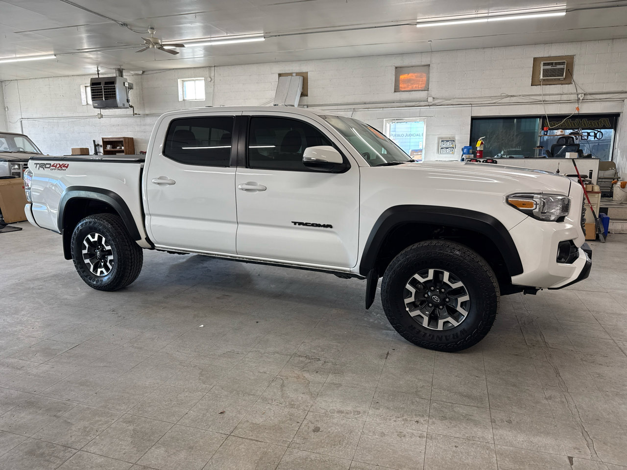 Used 2023 Toyota Tacoma TRD 4X4 Double Cab 4WD image 5