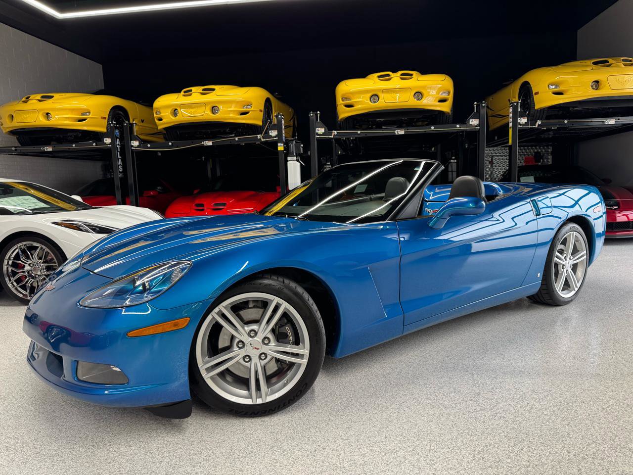Used 2008 Chevrolet Corvette Convertible image 3