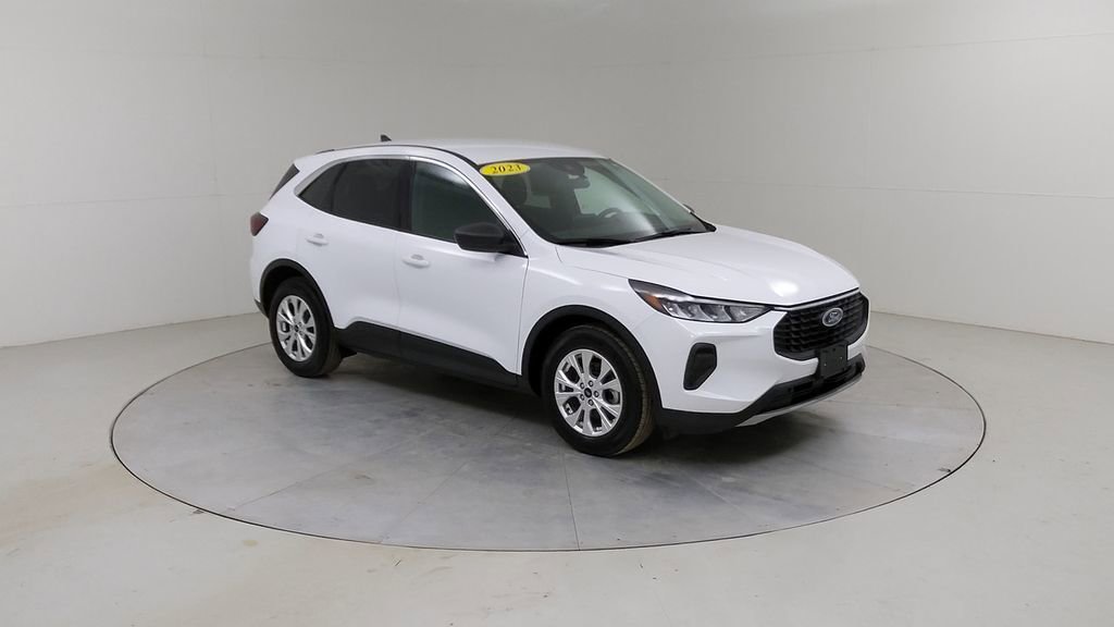 Certified 2023 Ford Escape Active image 10