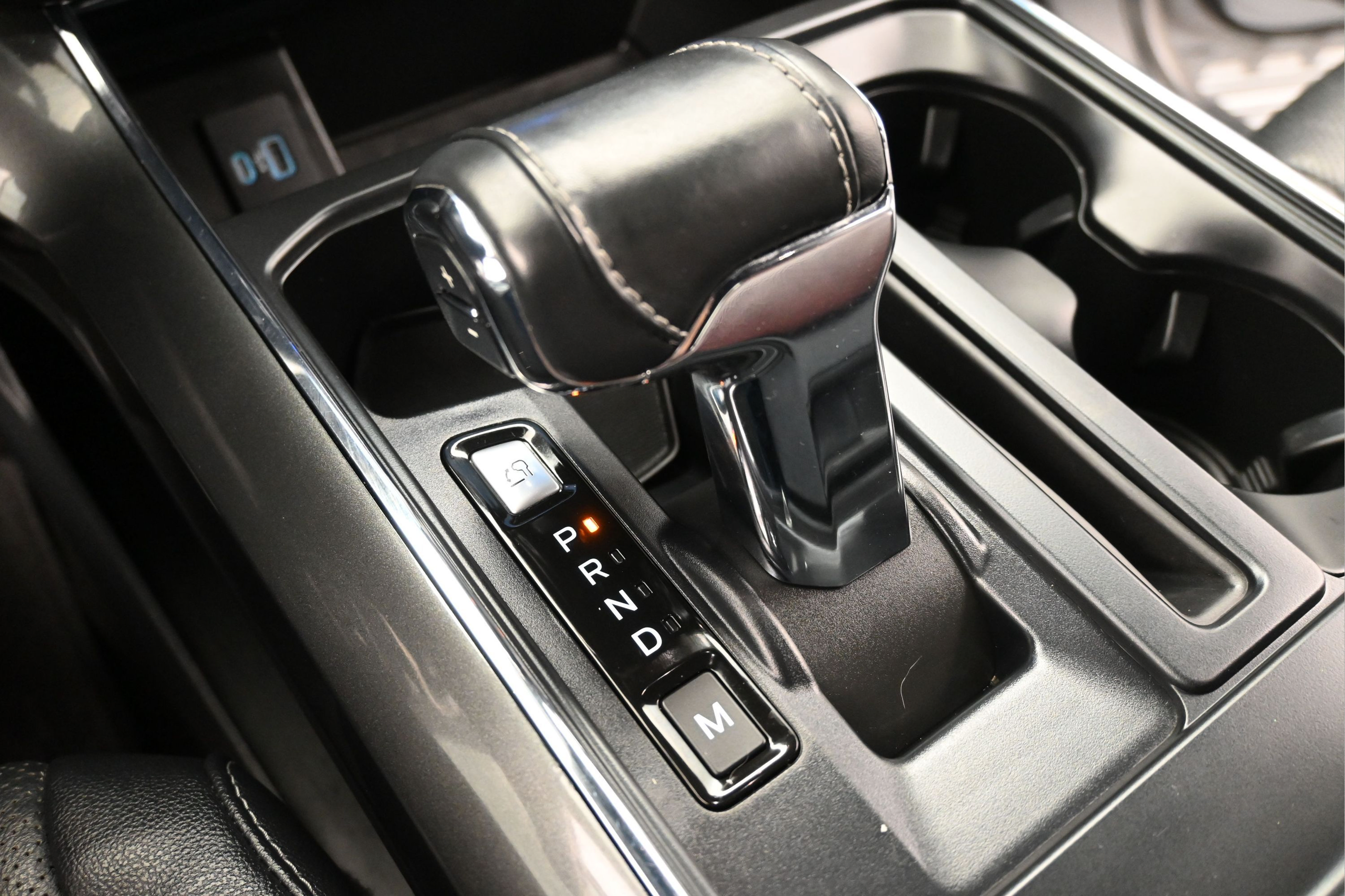 Used 2022 Ford F150 Lariat RWD image 18