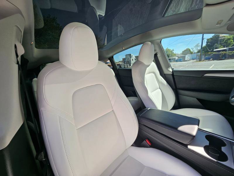 Used 2023 Tesla Model Y Performance AWD/4WD image 57