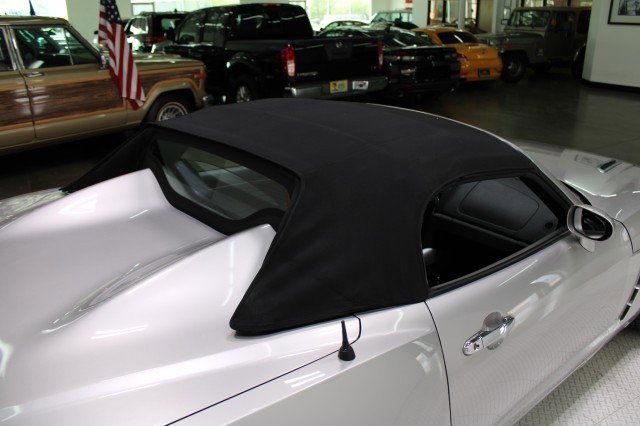 Used 2008 Saturn Sky w/ Premium Trim Package image 34