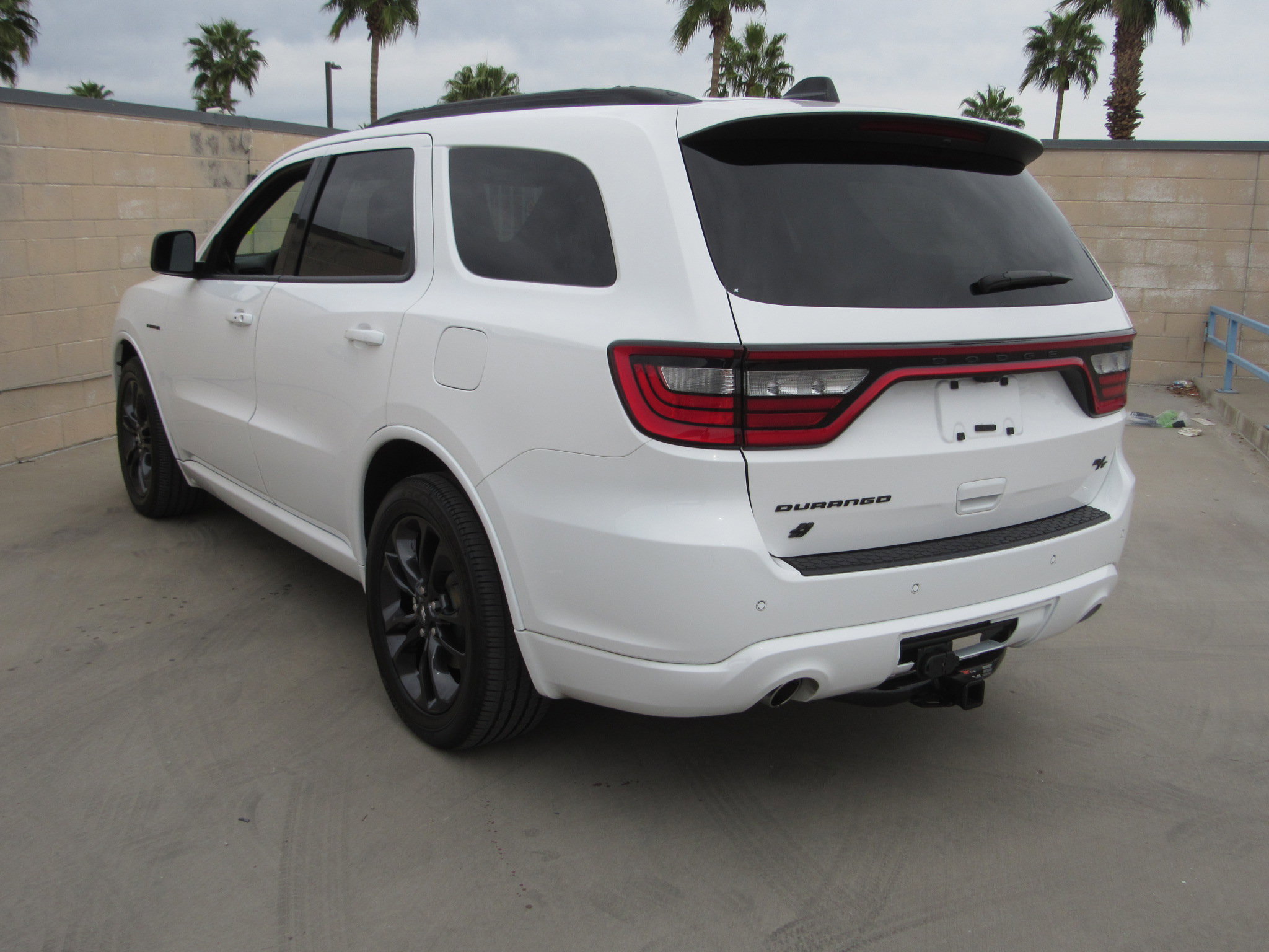 Used 2025 Dodge Durango R/T w/ Blacktop Package image 6