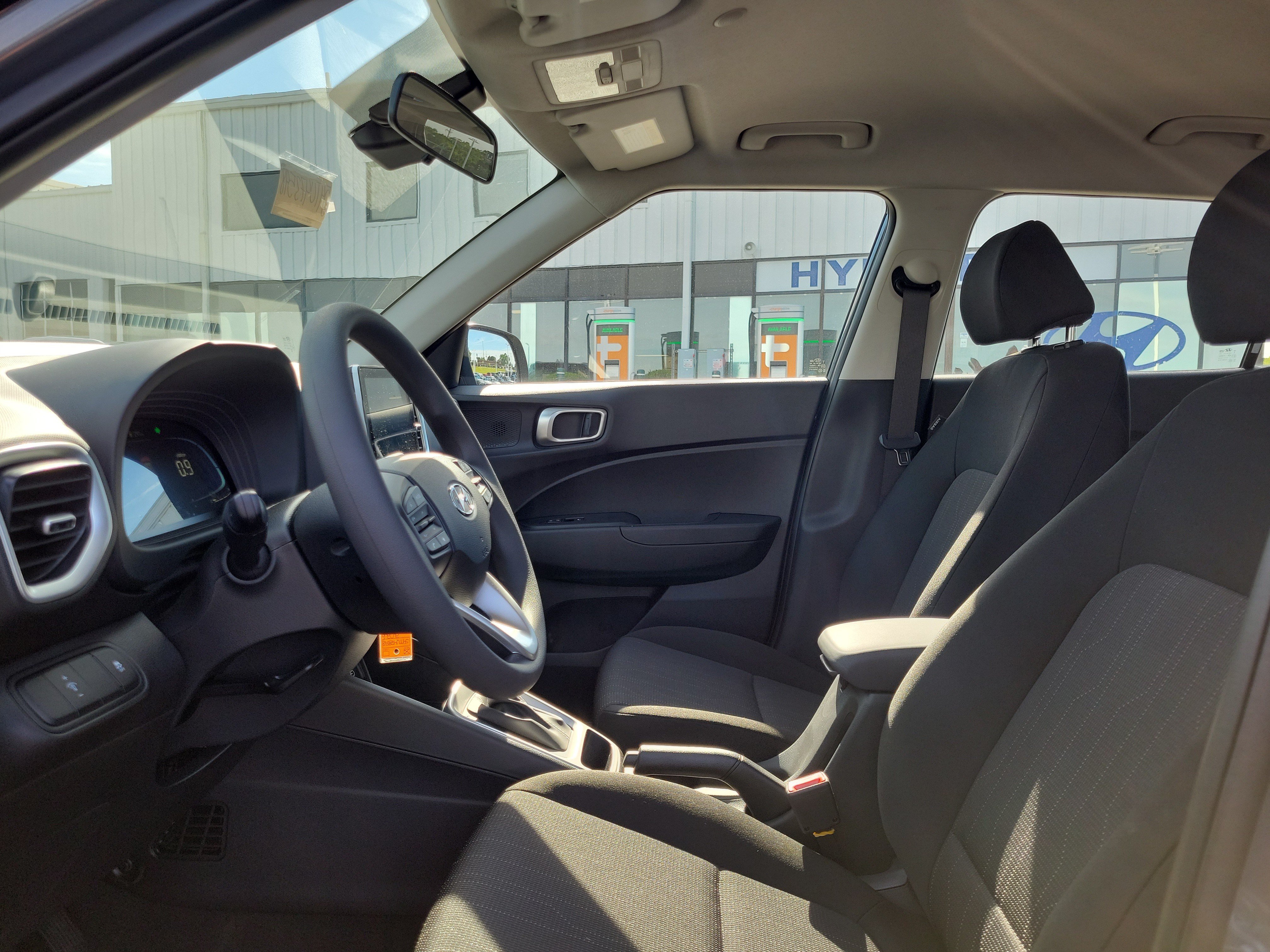 New 2026 Hyundai Venue SE FWD image 14