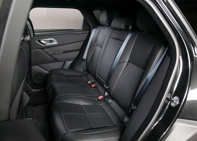 New 2026 Land Rover Range Rover Velar Dynamic SE image 5