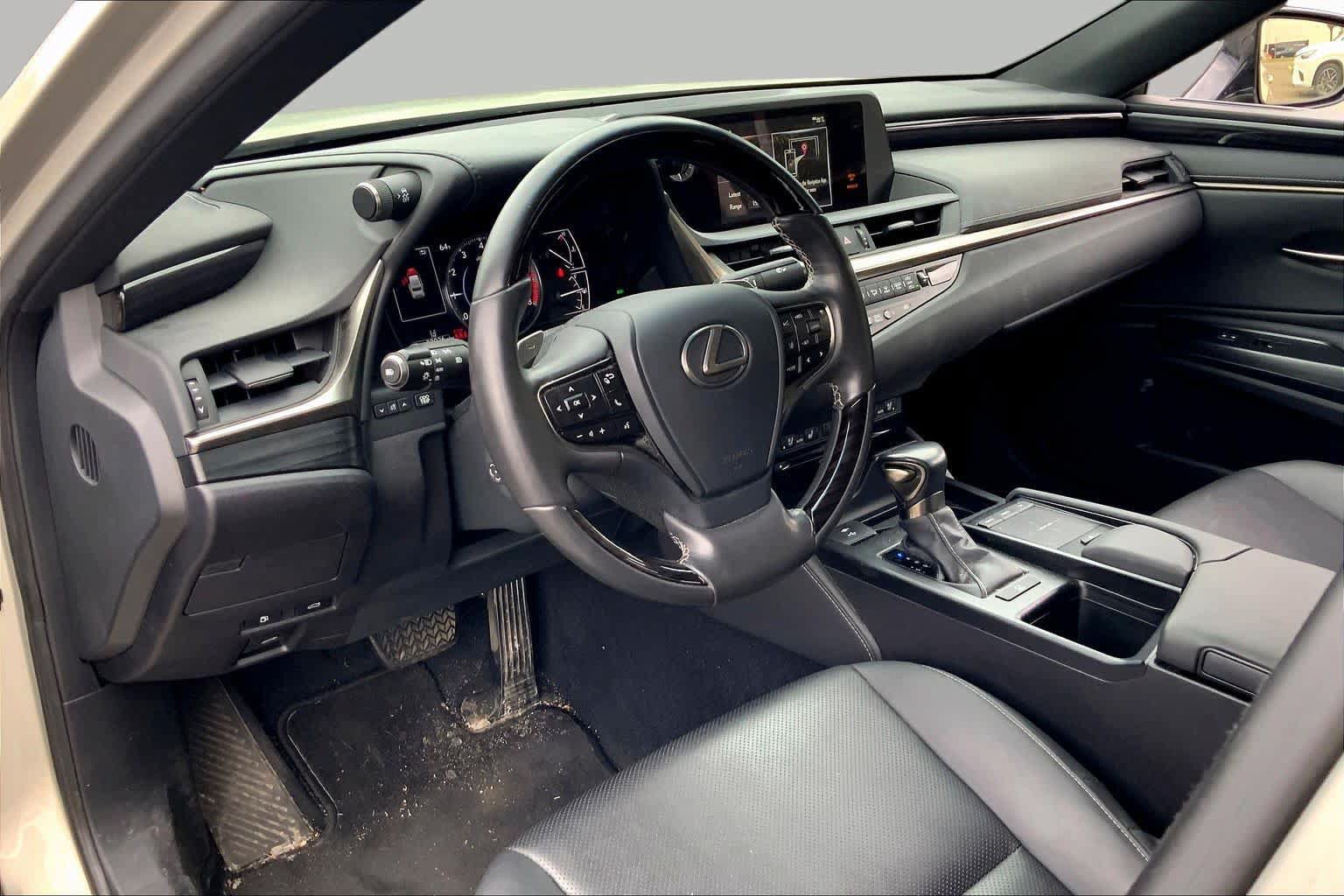 Certified 2021 Lexus ES 350 w/ Premium Package FWD image 18