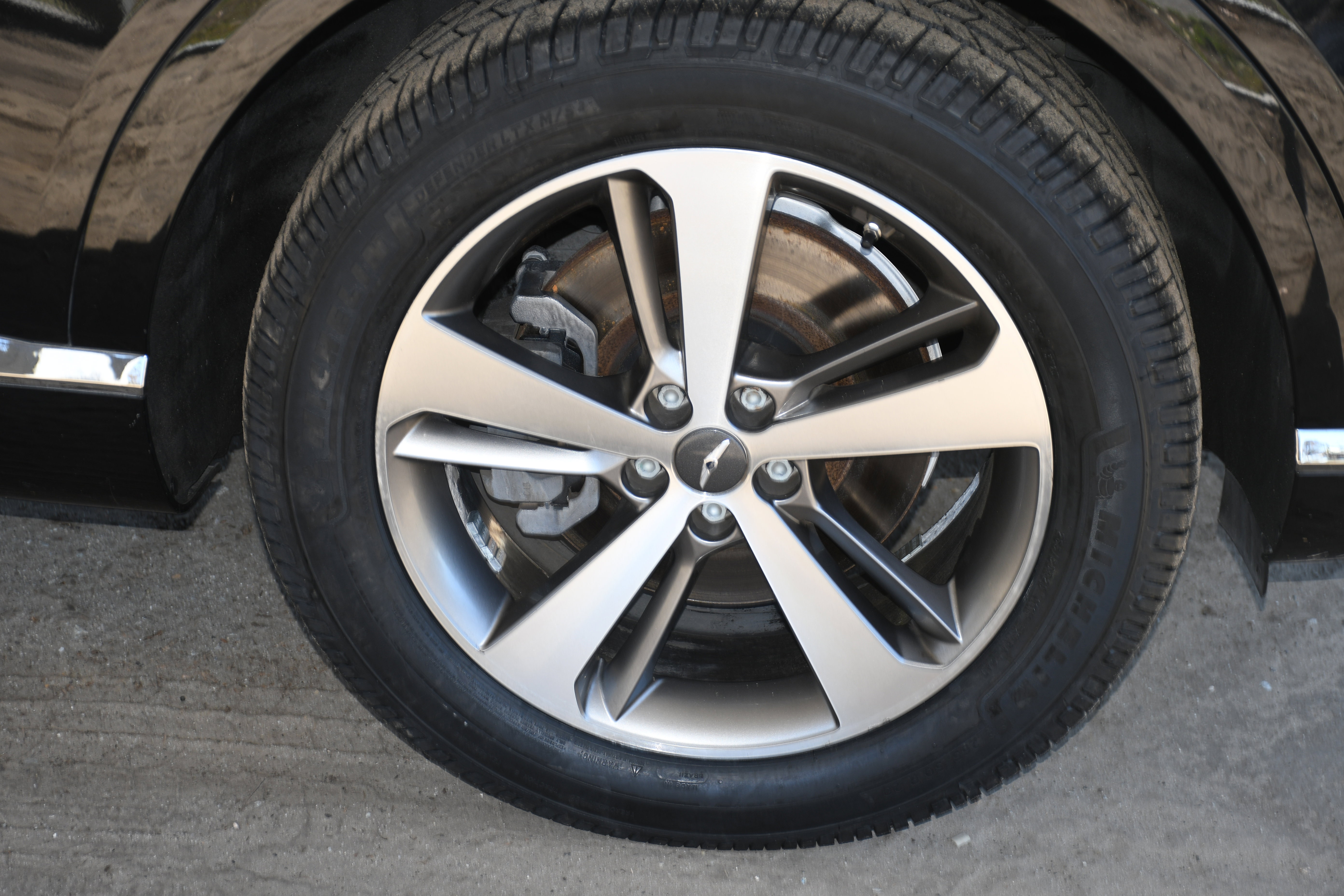 Used 2021 Genesis GV80 2.5T w/ Prestige Package 05 image 23