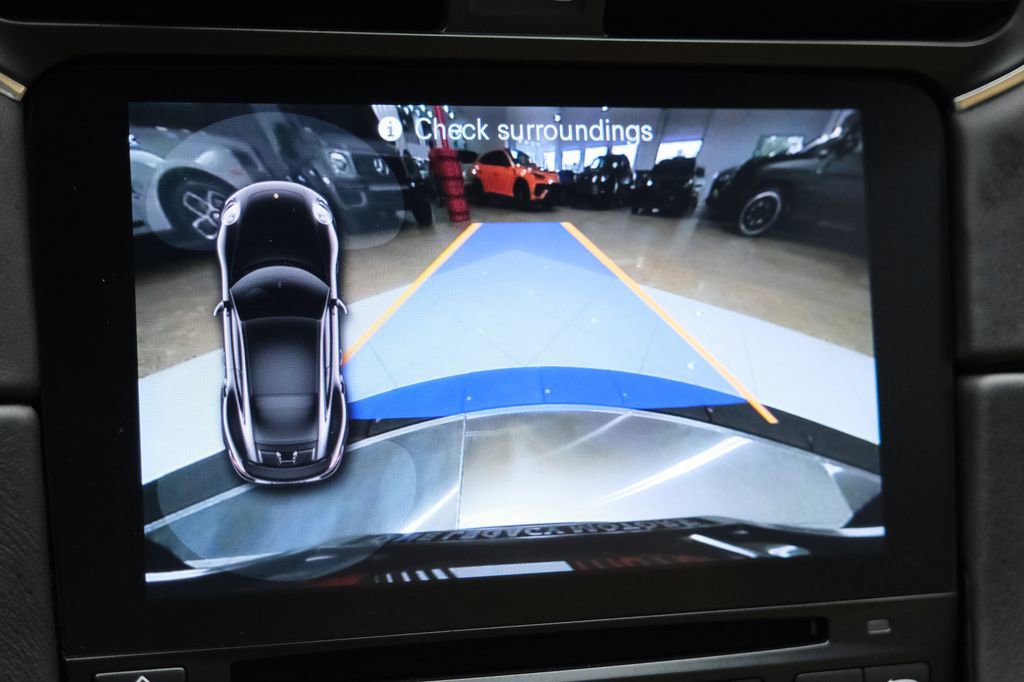 Used 2018 Porsche 911 Turbo image 18