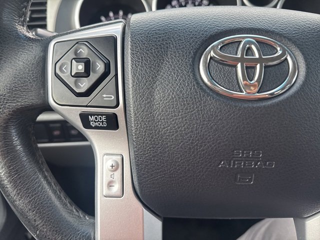 Used 2015 Toyota Sequoia Limited image 32