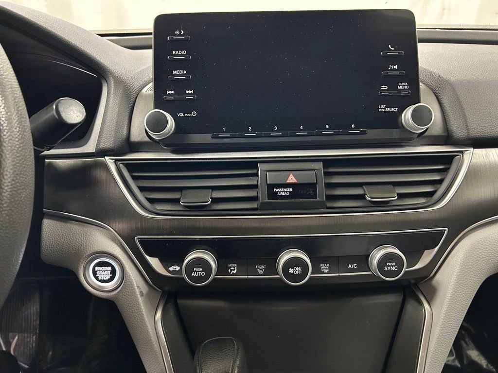Used 2019 Honda Accord LX image 19