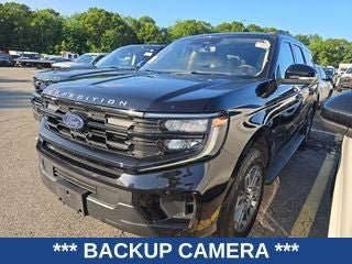 Used 2025 Ford Expedition Max Active AWD/4WD image 3
