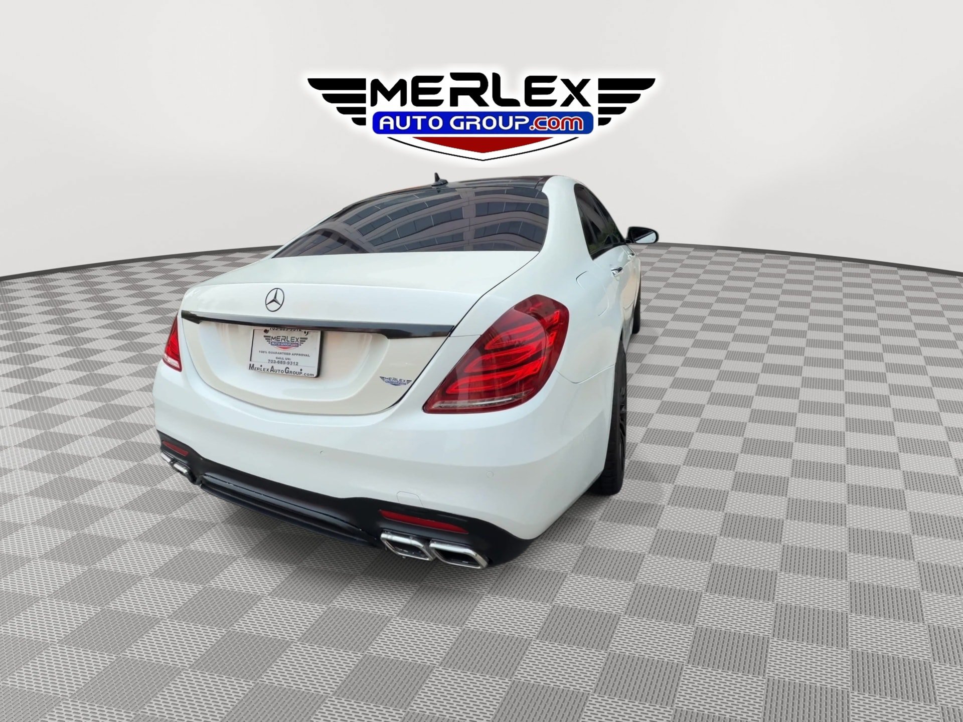 Used 2016 Mercedes-Benz S 550 4MATIC Sedan w/ Premium Package image 7