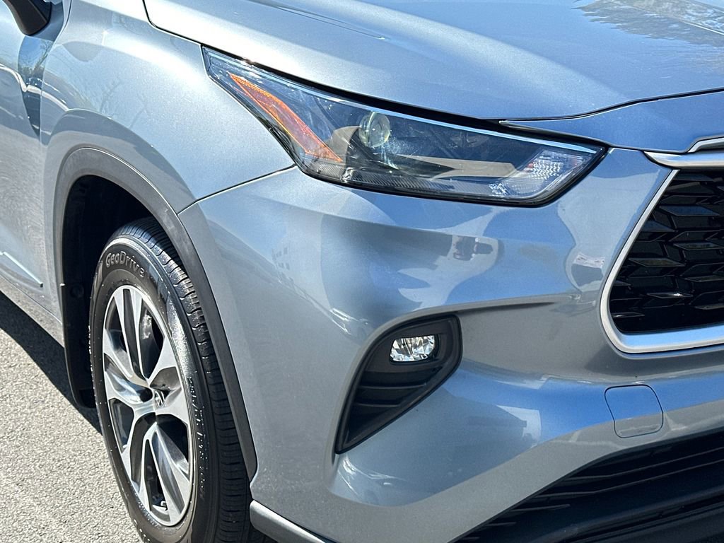 Used 2022 Toyota Highlander XLE image 10