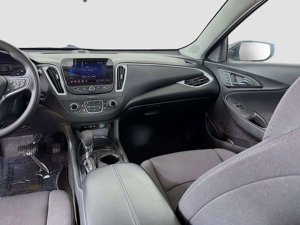 Used 2023 Chevrolet Malibu LT image 23
