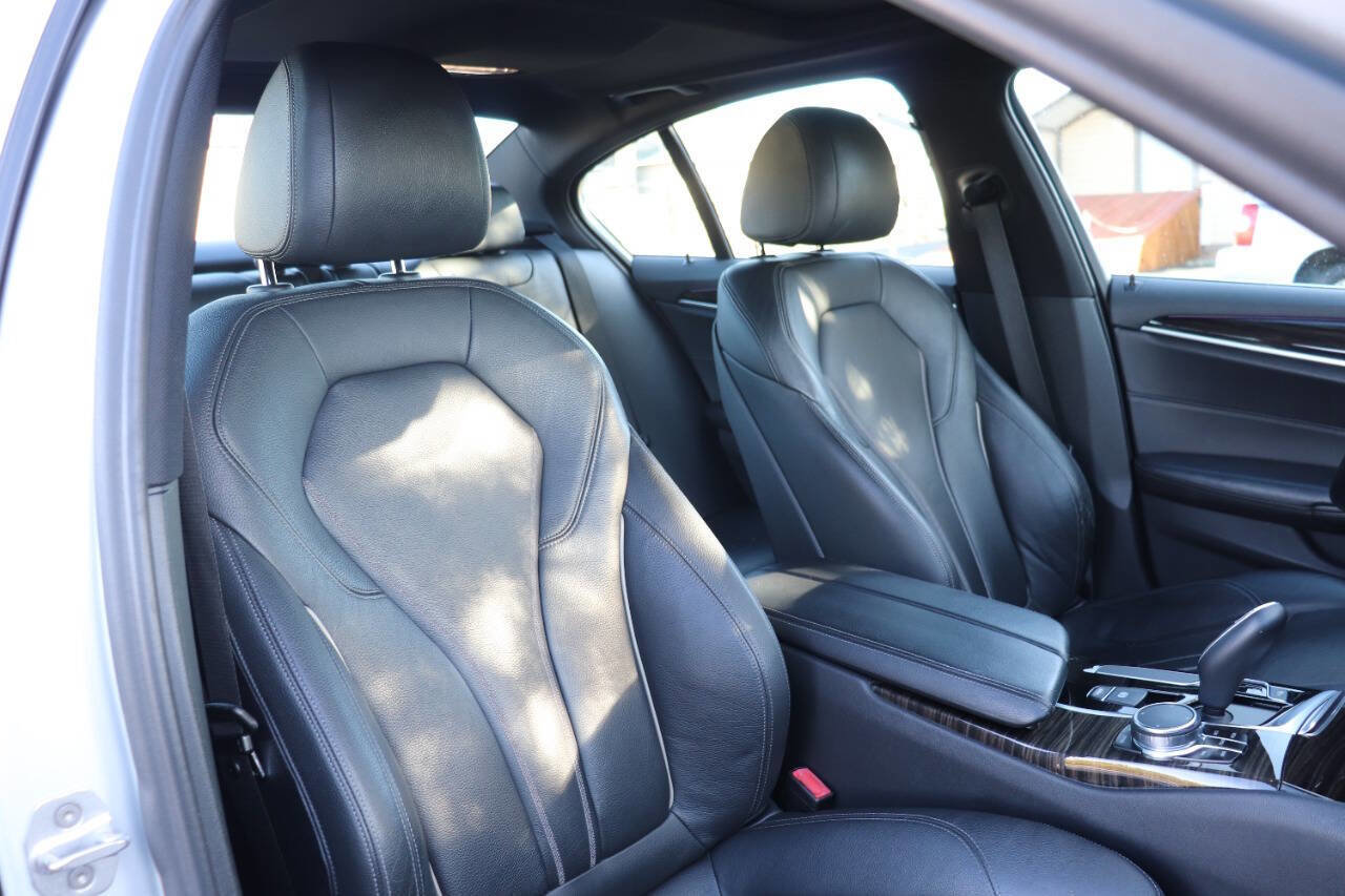 Used 2017 BMW 530i RWD image 21