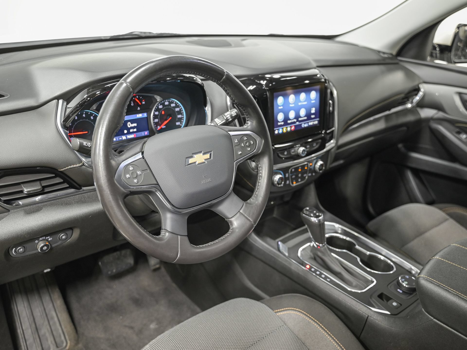 Used 2020 Chevrolet Traverse LT AWD/4WD image 17