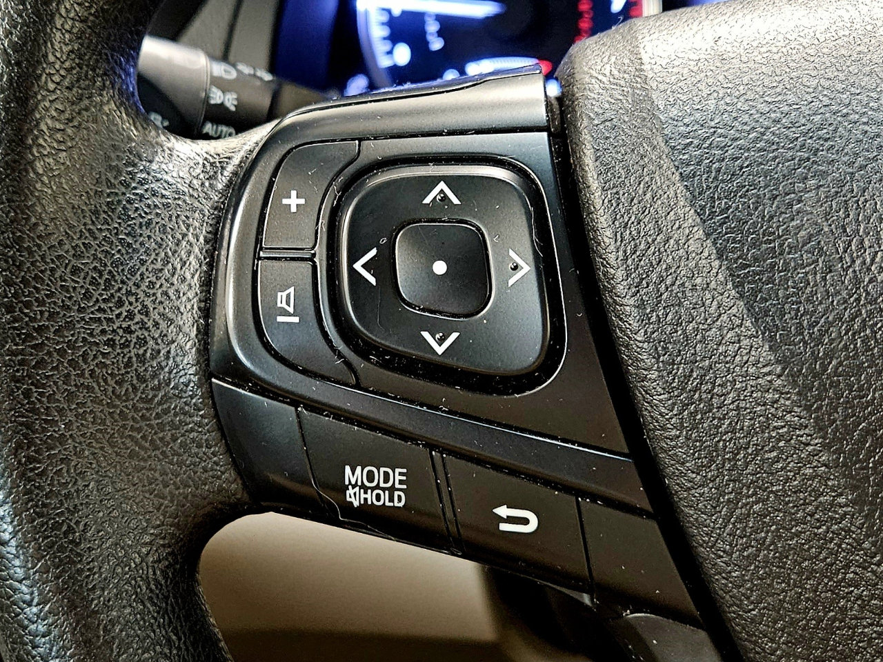 Used 2017 Toyota Camry LE image 12